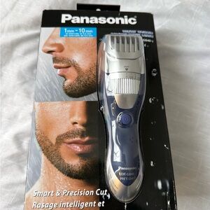Panasonic Wet/Dry Men's Beard Trimmer - Navy and Silver